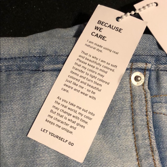 Hudson Jeans Ruby Mid Thigh Shorts - Picture 8 of 11